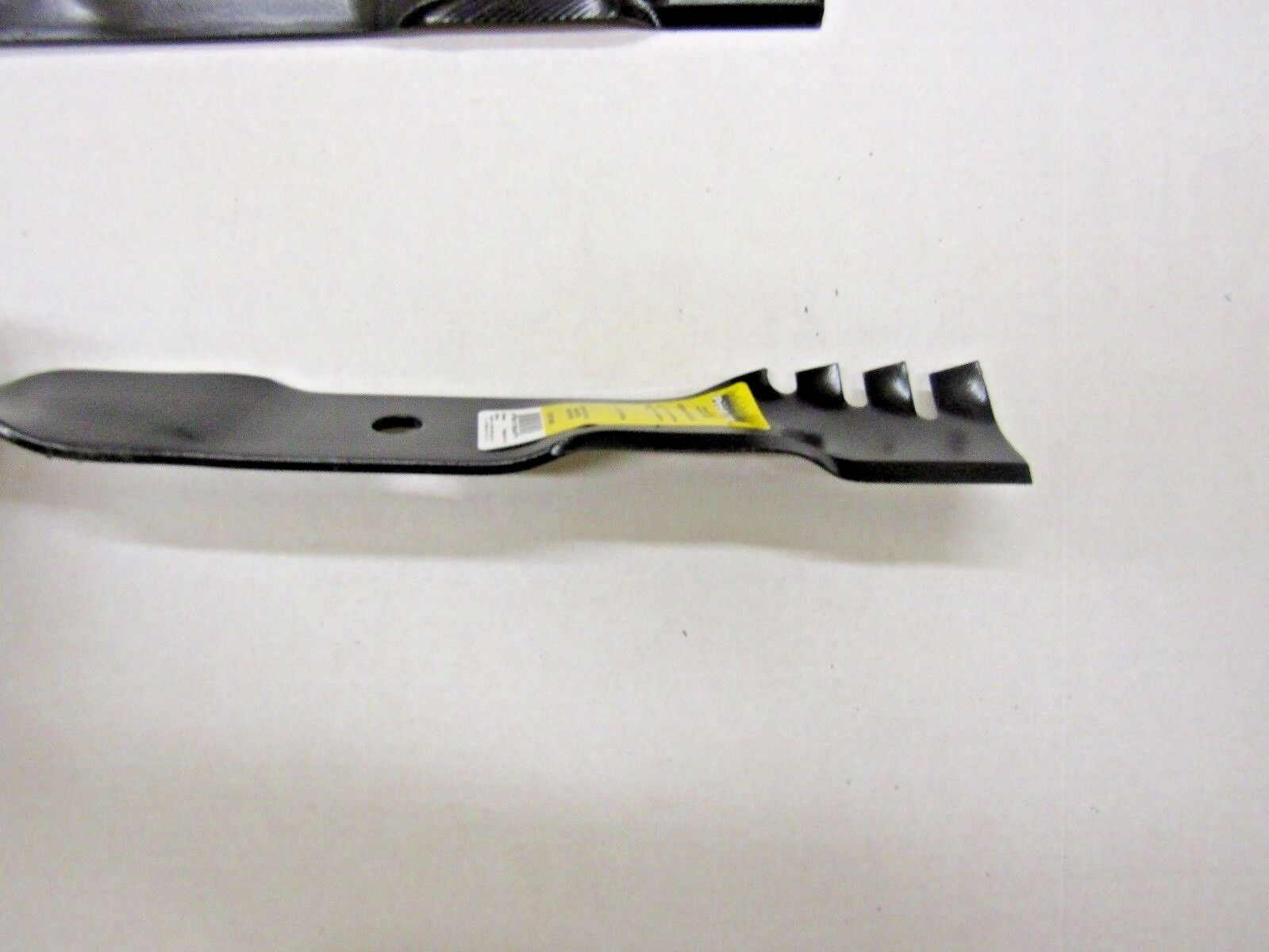 3 USA XHT blades will fit JOHN DEERE M86209 AM39966 M76461 with 50" DECK