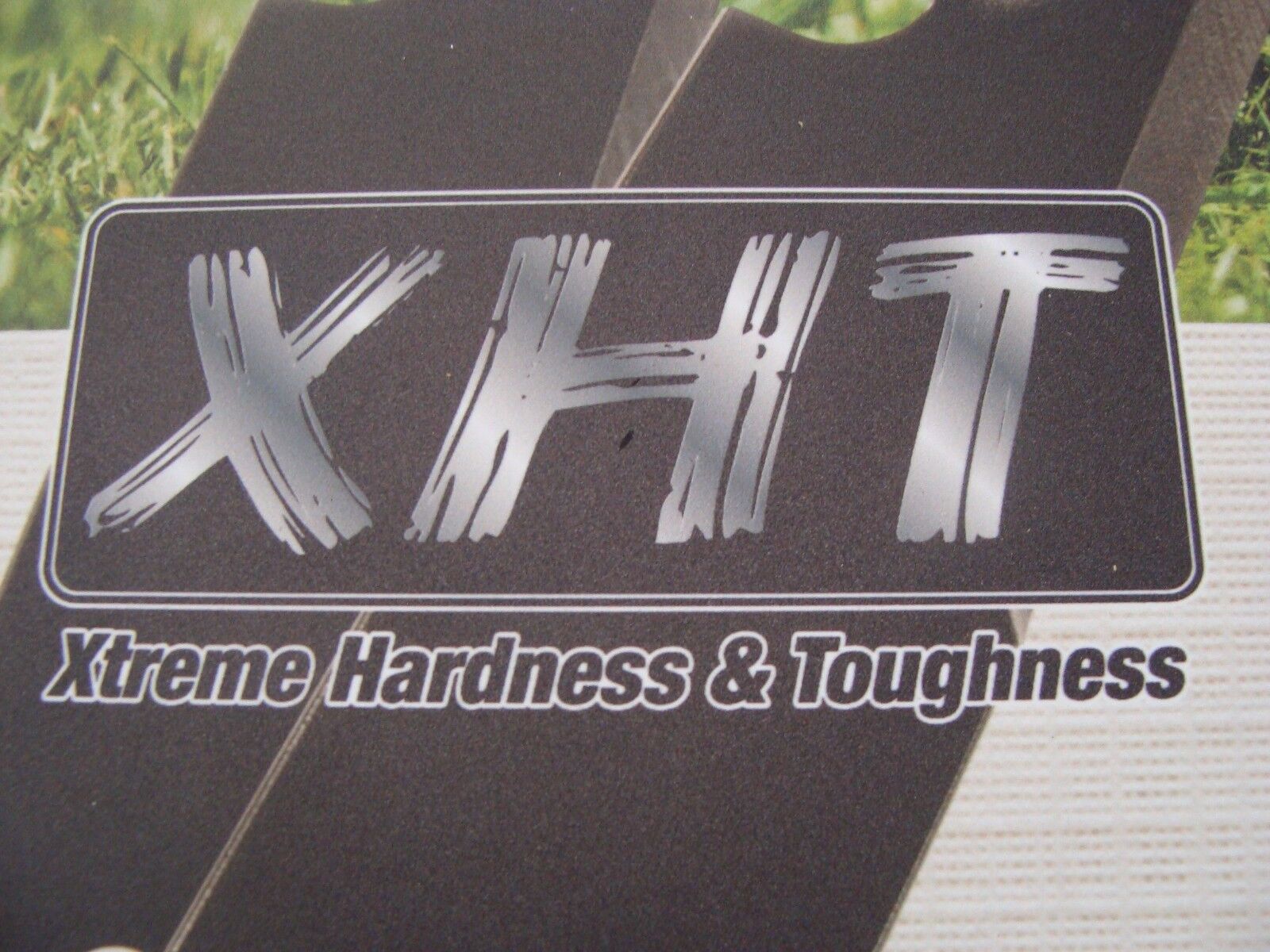 2 USA XHT Blades will fit John Deere ZTRAK 225 & Z235 mowers with 42" deck