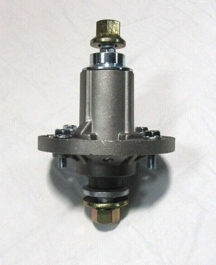 Spindle will fit John Deere GY20454 GY20893 GY20962 GY21098 D100 D105 D110 D120