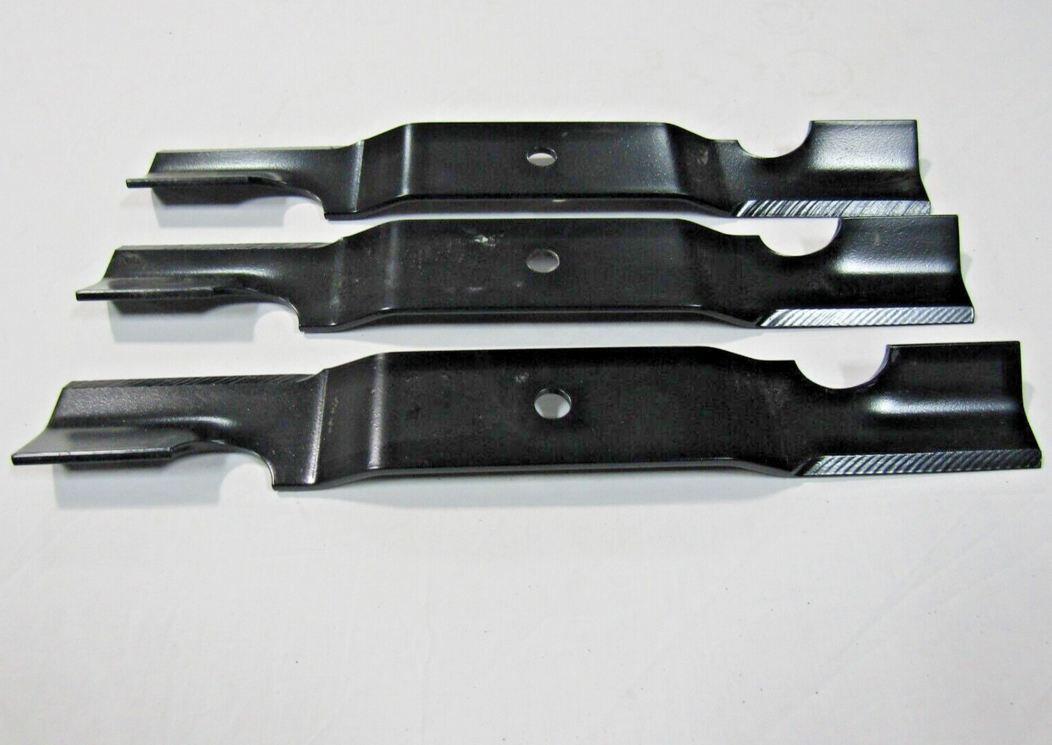 3 XHT USA blades will fit John Deere TCU34280 Quik-Trak 652B 652E 652R 52" Decks