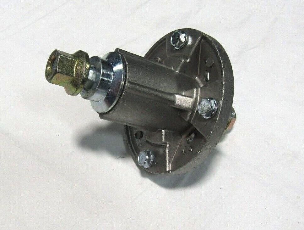 Spindle will fit John Deere GY20454 GY20893 GY20962 GY21098 D100 D105 D110 D120