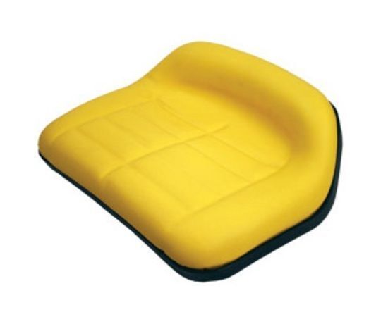 Seat will fit John Deere AM105927  MEDIUM BACK FITS 130 160 165 170 175 180 185