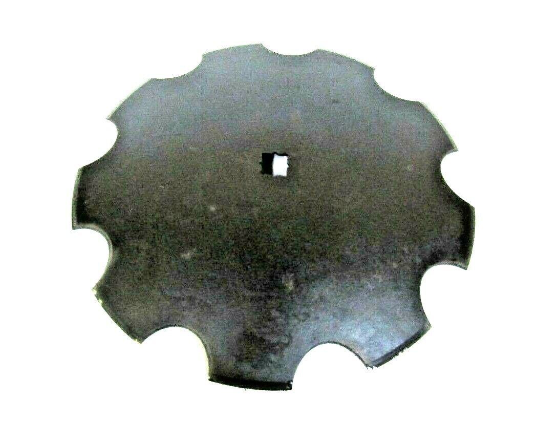 2) 18" DISC HARROW BLADE, NOTCHED 3.5MM (9 GAUGE) 7/8" SQUARE OR 1" SQUARE AXLE - 0
