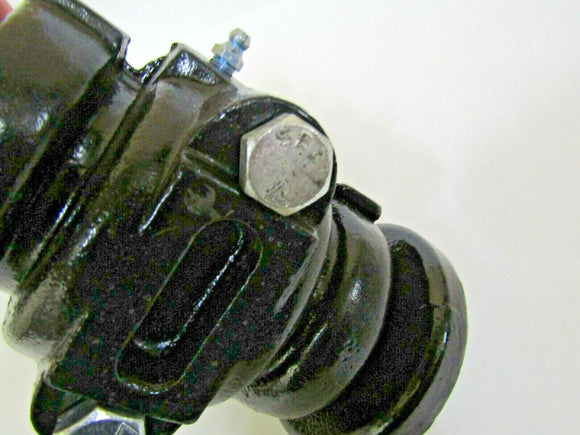 COMPLETE DISC HARROW BEARING ASSEMBLY, 1" SQ 7-1/2" RIBBED SPOOL WITH CAPS  BOLT